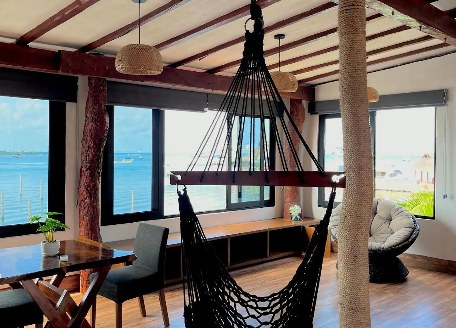 Bahia Tolok Aparthotel Ilha das Mulheres