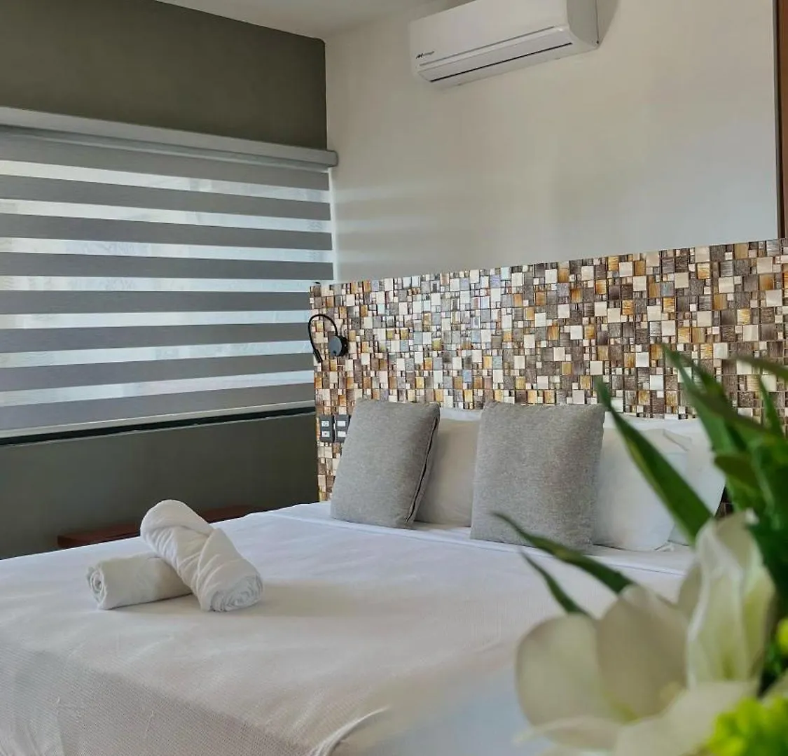 Bahia Tolok Aparthotel Ilha das Mulheres